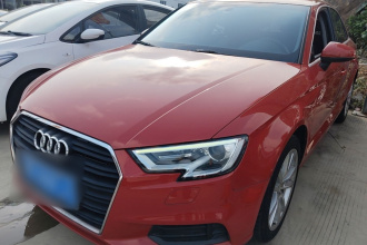 奥迪A3 2018款 30周年年型 Limousine 35 TFSI 进取型