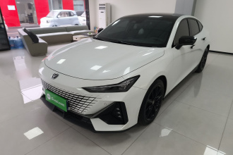 长安UNI-V 2023款 1.5T 尊贵型