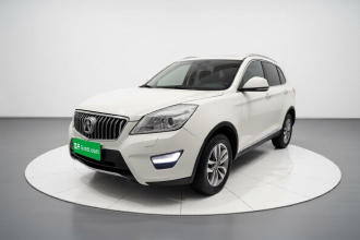 北汽威旺S50 2016款 1.5T 手动欢动尊贵型