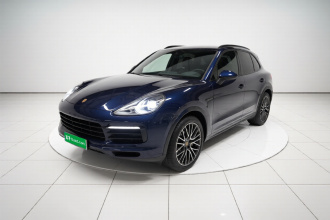保时捷 Cayenne新能源 2022款 Cayenne E-Hybrid 2.0T 铂金版