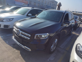 奔驰GLB 2022款 改款二 GLB 200 时尚型