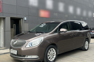 别克GL8 2015款 2.4L 豪华商务尊享版