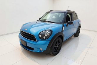MINI Countryman 2016款 1.6T COOPER ALL4 Fun装备控