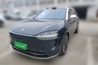 鸿蒙智行 问界M9 2024款 增程 Ultra版 42kWh 6座版