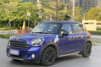 MINI Countryman 2016款 1.6T COOPER ALL4 Fun装备控