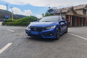 本田 思域 2021款 HATCHBACK 220TURBO CVT新锐控