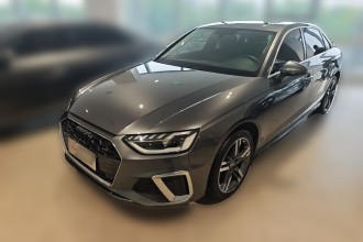 奥迪A4L 2020款 40 TFSI quattro 豪华动感型