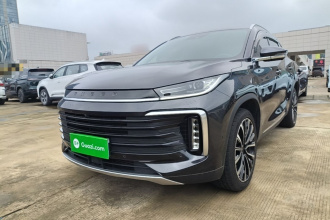 星途凌云 2023款 400T 四驱星尊版