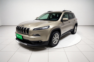 Jeep 自由光 2016款 2.4L 专业智能版