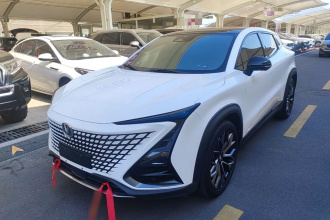 长安UNI-T 2022款 1.5T 旗舰型