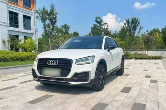 奥迪Q2L 2021款 35 TFSI 进取动感型
