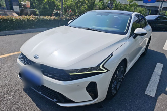 起亚K5 2020款 380T GT-Line 尊贵科技版