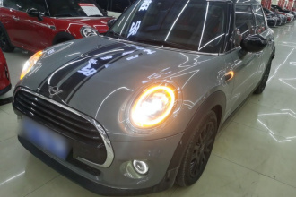 MINI 2021款 1.5T COOPER 经典派 五门版