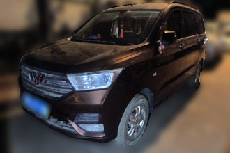 五菱汽车 五菱宏光 2021款 1.5L S标准型LAR