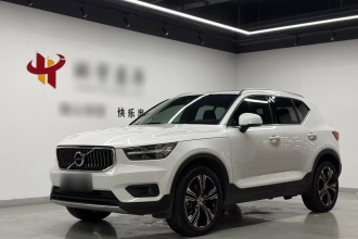 沃尔沃XC40 2021款 T4 四驱智远豪华版