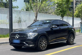 奔驰GLC轿跑 2020款 GLC 300 4MATIC 轿跑SUV