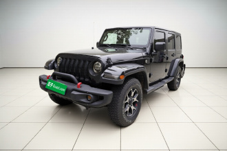 Jeep 牧马人 2015款 3.0L Sahara 四门版