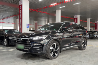 比亚迪 唐新能源 2023款 DM-i 冠军版 112KM 尊荣型
