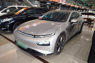 小鹏P7 2022款 670N+