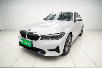 宝马3系 2020款 320i 运动套装