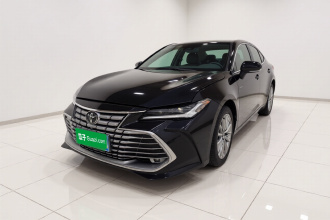 丰田 亚洲龙 2024款 双擎 2.0L 尊贵版