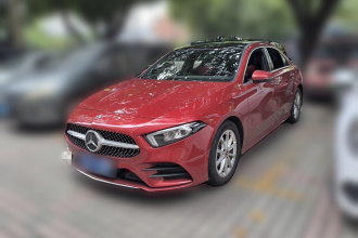 奔驰A级 2019款 A 200 L 运动轿车
