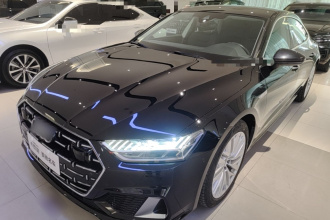 奥迪A7L 2024款 45TFSI S-line 筑梦型 流晶套装