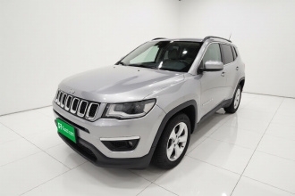 Jeep 指南者 2017款 200T 自动家享版