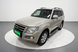 三菱 帕杰罗(进口) 2016款 3.0L 自动标准版 国V