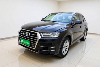 奥迪Q7 2016款 40 TFSI S line运动型