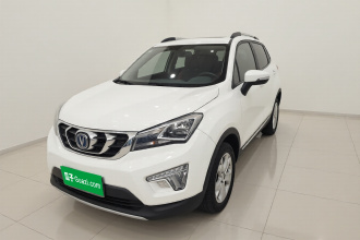 长安CS15 2016款 1.5L 手动时尚版