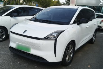 奔腾NAT 2022款 舒享出行版 100kW 425km