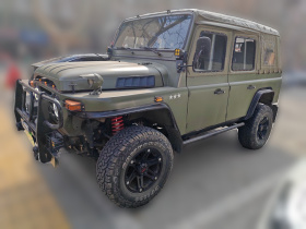 BAW北汽制造 212经典 2021款 1.5T 三角门 百年致敬版