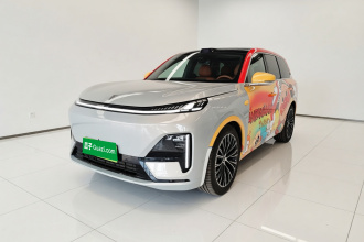 深蓝汽车 深蓝S09 2025款 四驱Ultra+ 高定版