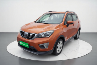 长安CS15 2016款 1.5L 自动豪华版