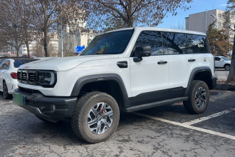 北京越野 北京BJ40 2024款 2.0T 全新刀锋英雄版 攀登者