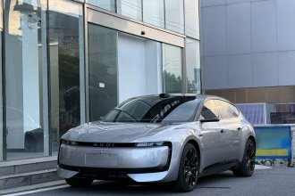 奥迪AUDI 奥迪E5 Sportback 2026款 钦定性能quattro型