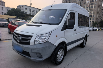 福田 图雅诺 2022款 2.0T手动都市版多功能短轴中顶后单胎5/6/9座4F20TC3