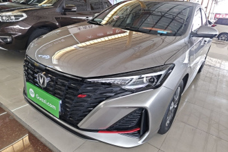 长安 逸动 2024款 PLUS 蓝鲸NE 1.4T GDI DCT高能版