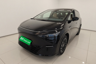 小鹏X9 2025款 纯电 740超长续航 Max