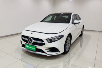 奔驰A级 2021款 A 200 L 运动轿车时尚型