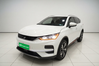 比亚迪 唐新能源 2022款 EV 730KM 尊享型