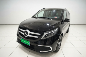 奔驰V级 2022款 V 260 L 长轴距尊贵版