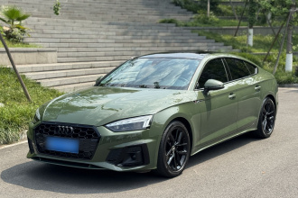奥迪A5 2021款 Sportback 40 TFSI 时尚致雅型