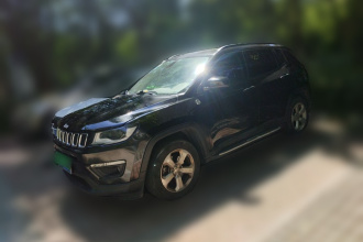 Jeep 指南者 2017款 200T 自动家享版