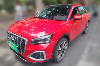 奥迪Q2L 2022款 35 TFSI 时尚致雅型