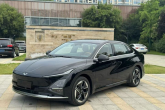 五菱汽车 五菱星光 2025款 610km 智能旗舰型