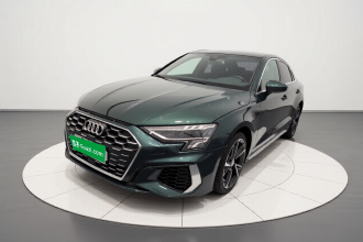 奥迪A3 2021款 A3L Limousine 35 TFSI 时尚运动型