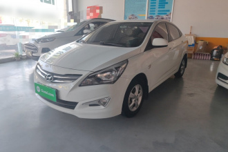 现代 瑞纳 2014款 1.4L 自动智能型GLS