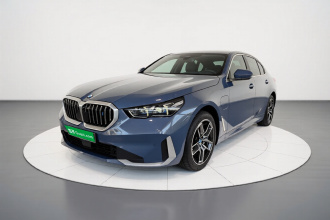 宝马i5 2025款 eDrive 40L  豪华套装